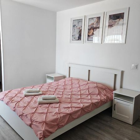 Eva'S Rooms Targu Mures Ngoại thất bức ảnh