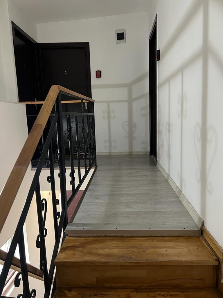 Eva'S Rooms Targu Mures Ngoại thất bức ảnh